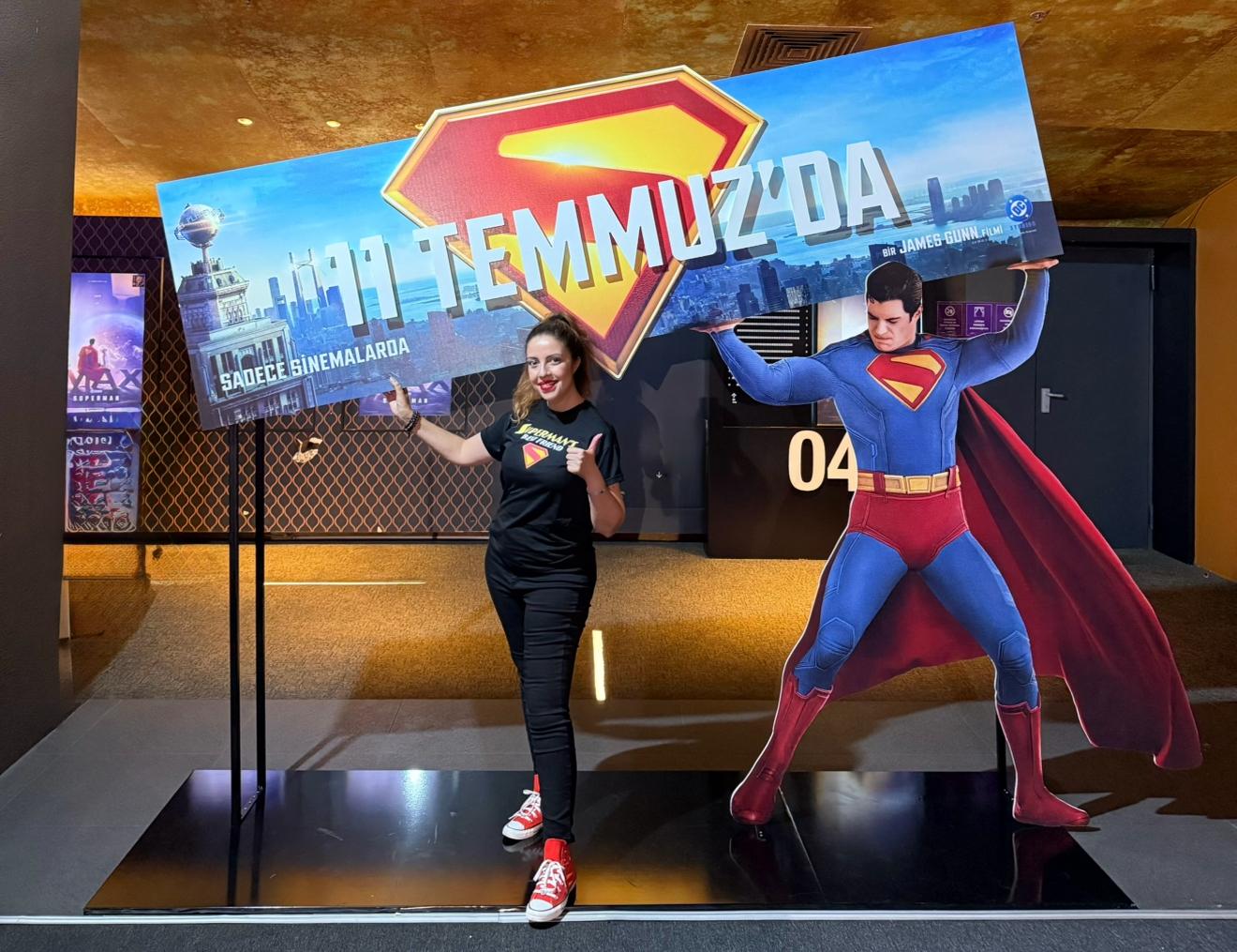 “Superman” Aslıhan Saraçoğlu yazdı