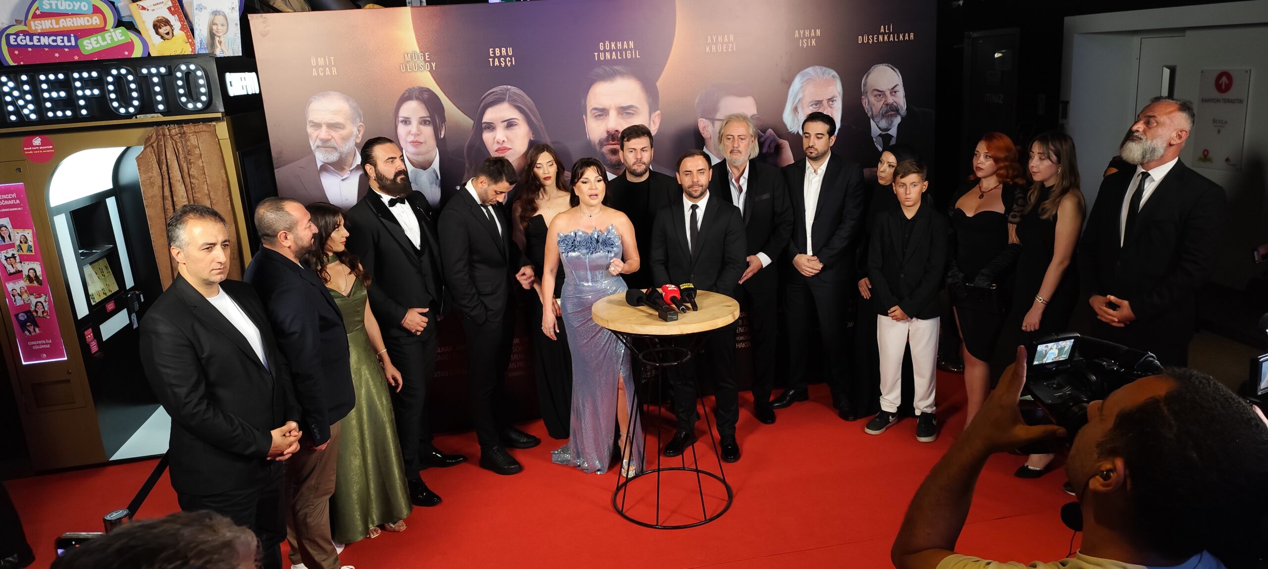 “Güneşin Karanlığında Kosova” galası yapıldı