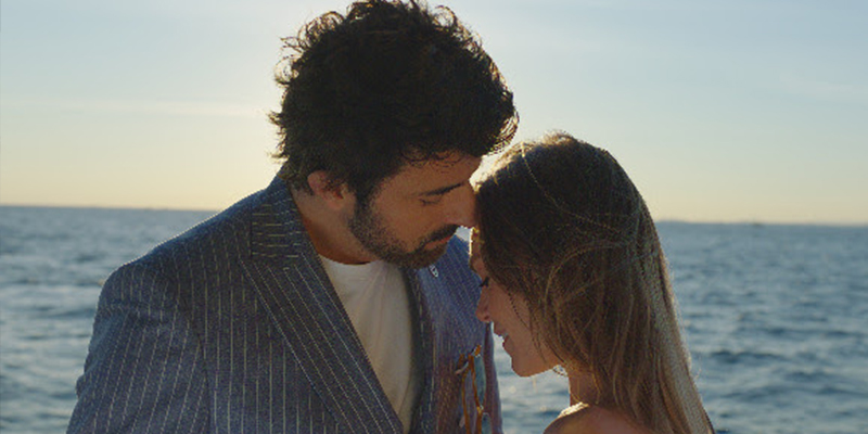 Engin Akyürek ve Aslı Enver’li Enfes Bir Akşam’ın fragmanını yayınladı.