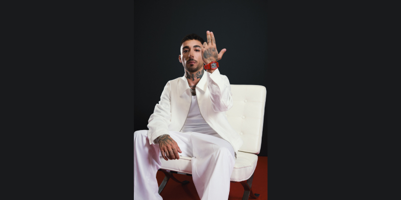 David Guner x Uzi El Chavo İşbirliği: Zamanın Hikayesi Uzi’nin Enerjisiyle Yeniden Yazıldı